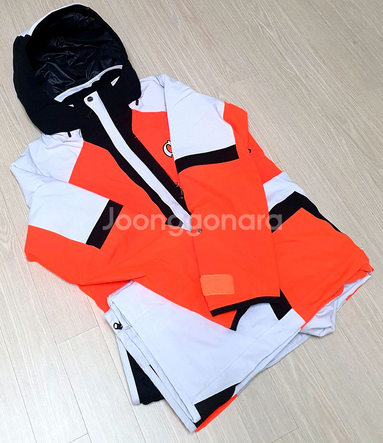 예쁜 온요네 데모 스키복--7