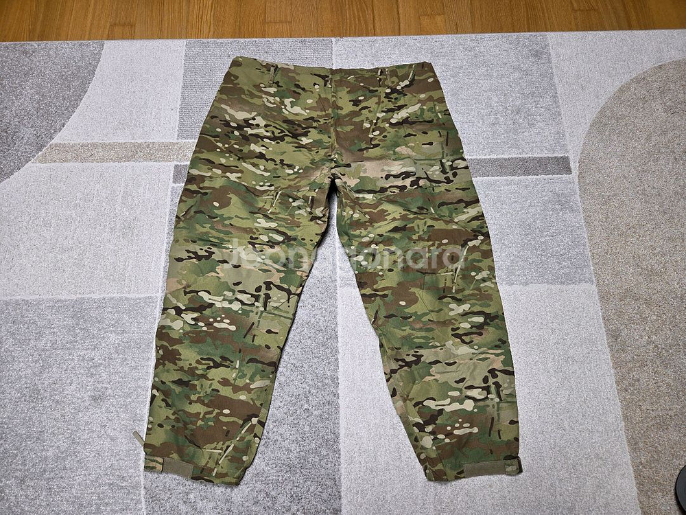 미군 3세대 신형 레벨6 멀티캠 고어텍스 팩라이트 XL 한벌 세트 신품급--4