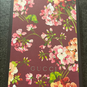 구찌 플로럴 패턴 클러치백