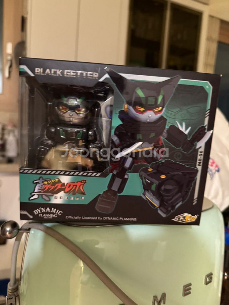 메가박스 블랙 게터 로봇 피규어--0
