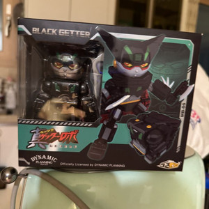 메가박스 블랙 게터 로봇 피규어