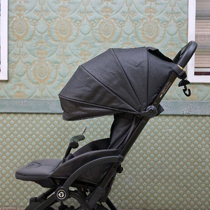 최고급 명품 초경량 기내반입 유모차 타보 신형. 1초만에 접혀서 버스 및 기내반입. 방풍커버 무료증정. 수도권 전철