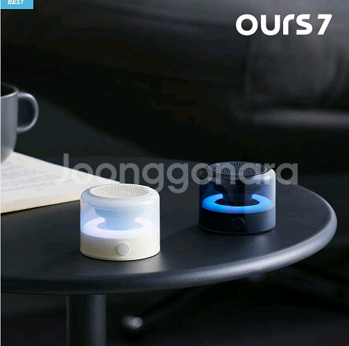 아워스7 휴대용 미니 블루투스 스피커 맥세이프 OSPA1 아이보리 미개봉 새상품 판매합니다.--1