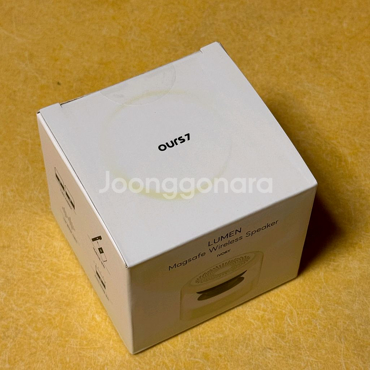 아워스7 휴대용 미니 블루투스 스피커 맥세이프 OSPA1 아이보리 미개봉 새상품 판매합니다.--2