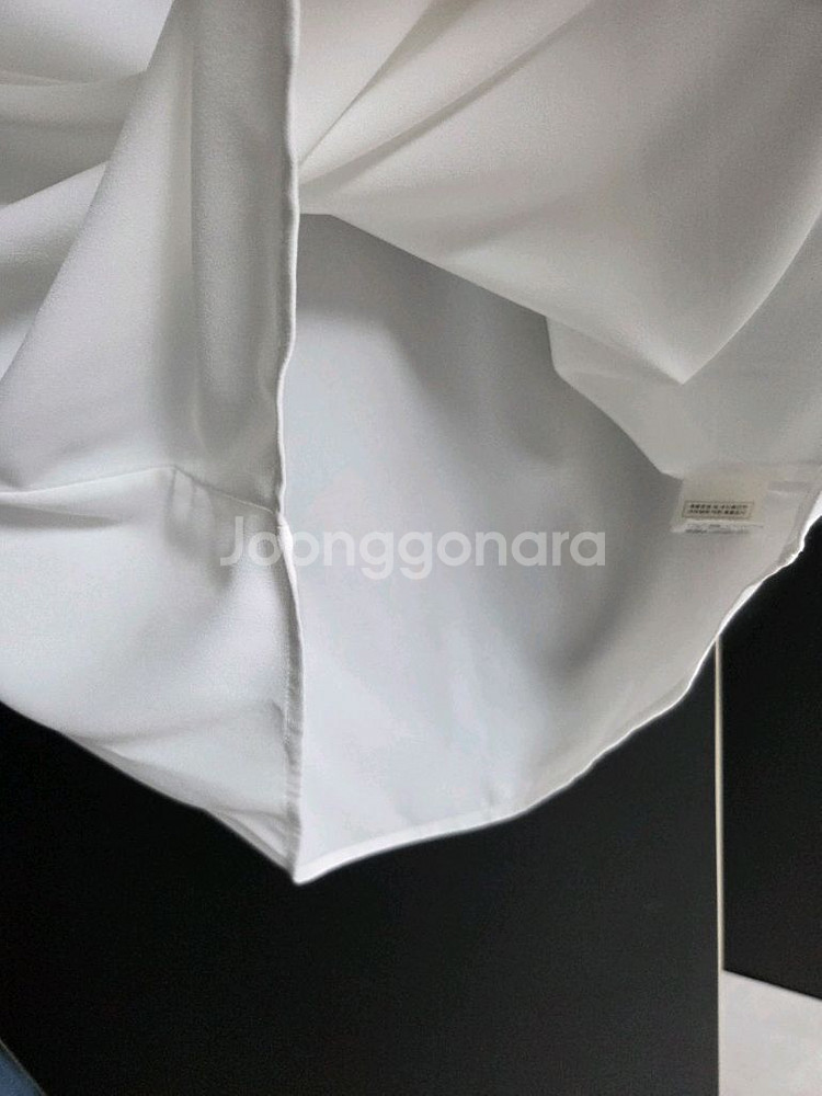 모조에스핀 플리츠 블라우스ㅡ정품--4