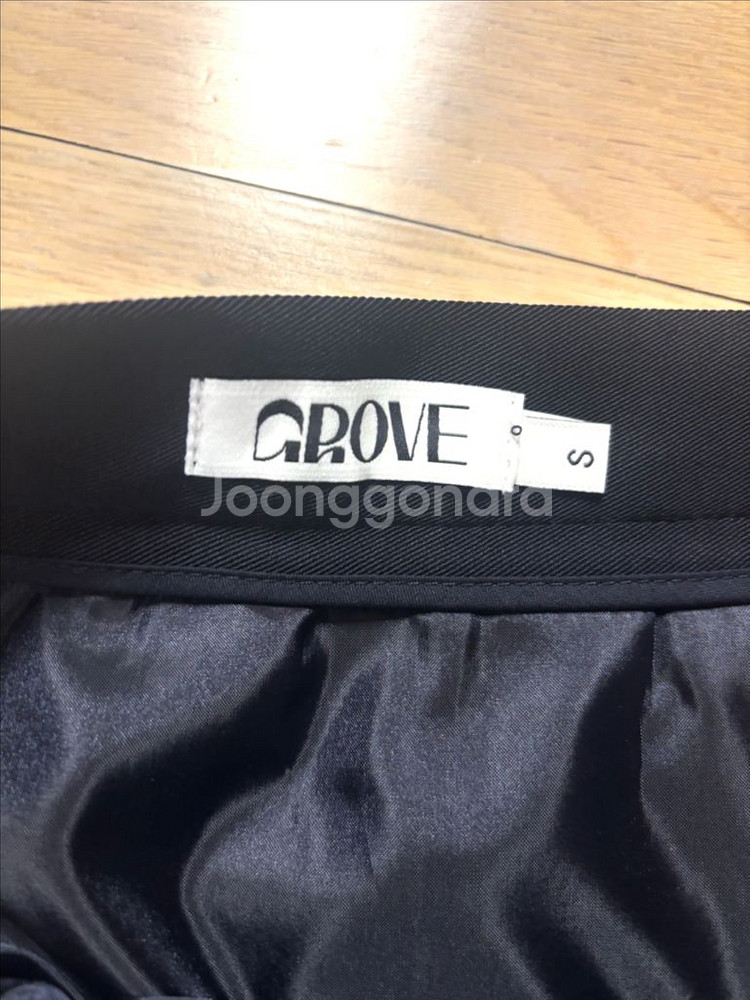 그로브 플리츠 스커트--1