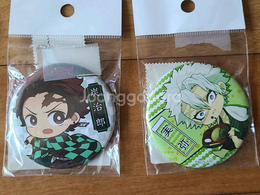 귀멸의칼날 캔뱃지 10개 일괄--5