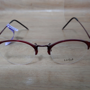 로렌스폴 안경 루다 LUDA 안경테 반무테 경량 버킷리스트 연예인 안경테 미착용 새제품