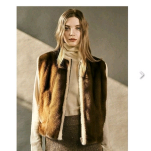 시니뉴욕 SININEWYORK 리버시블 구스다운 코펜하겐 밍크 베스트