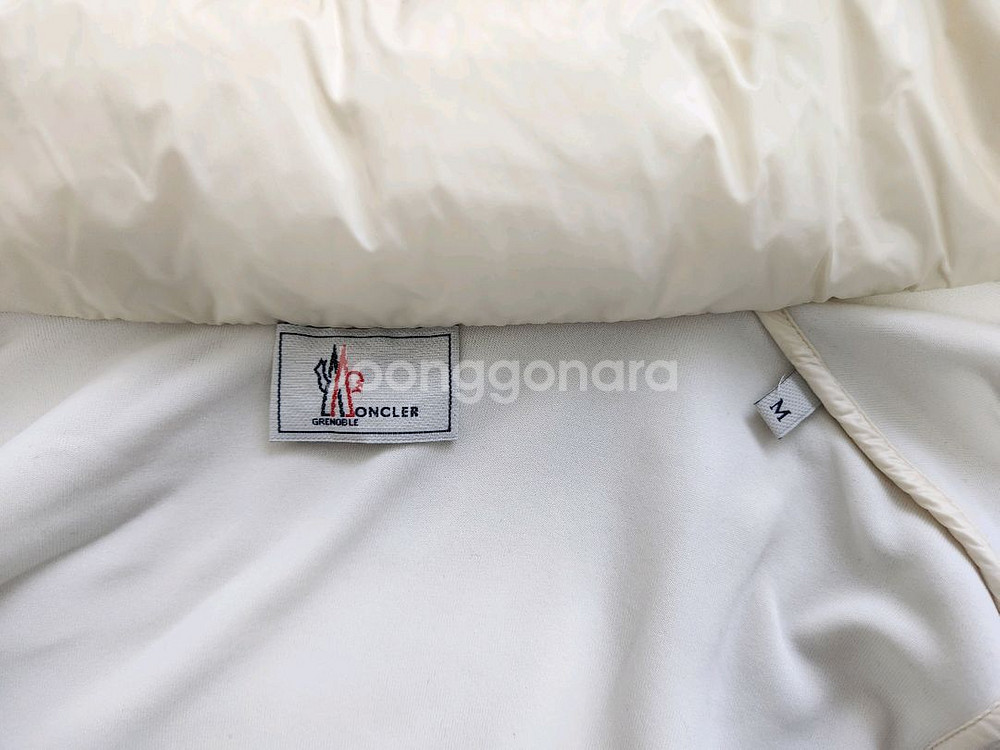 몽클레어 여성 후드자켓--3