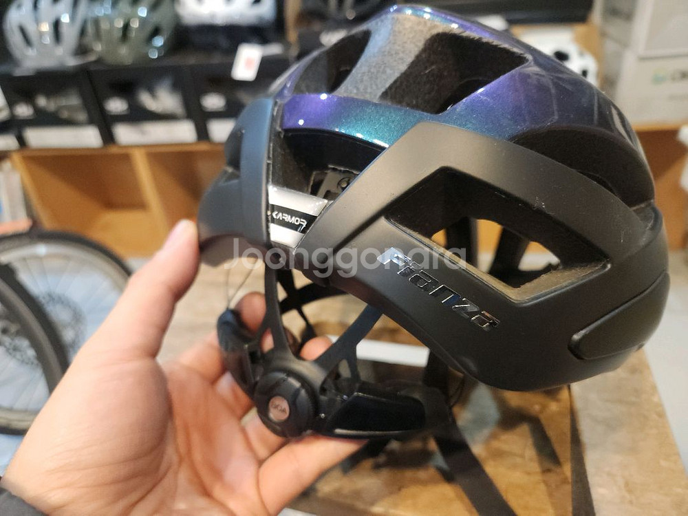 자전거 헬멧 카머 피엔자 M 신품 오로라컬러--2