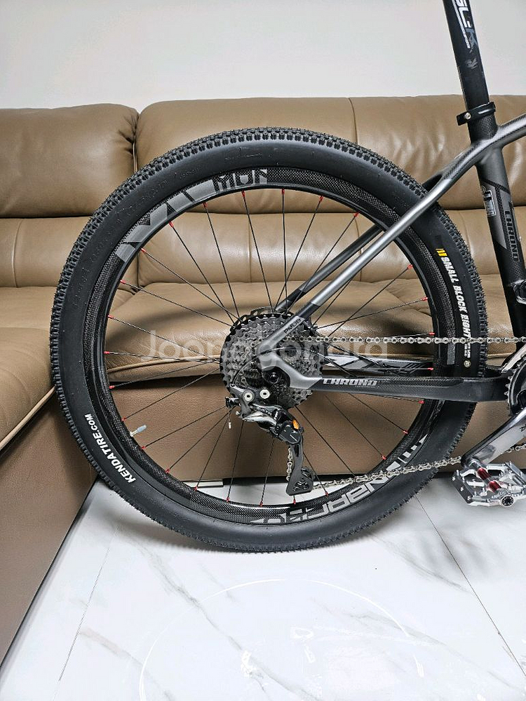 첼로 크로노 90 풀카본 27.5 기함 mtb 자전거--3