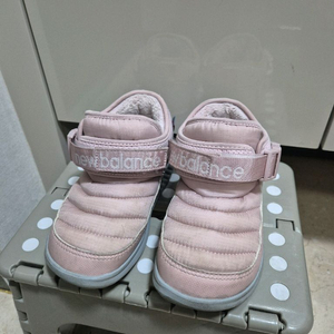 뉴발란스키즈 유아 방한 부츠 털신 175 (170 180)