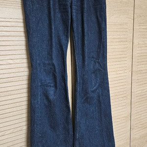 캘빈클라인 여성 플레어 데님 팬츠