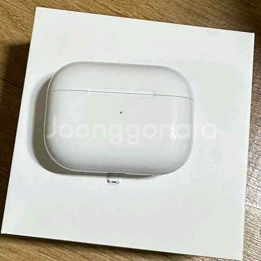 애플 에어팟 프로 2세대(c타입) 급하게 판매합니다.--2