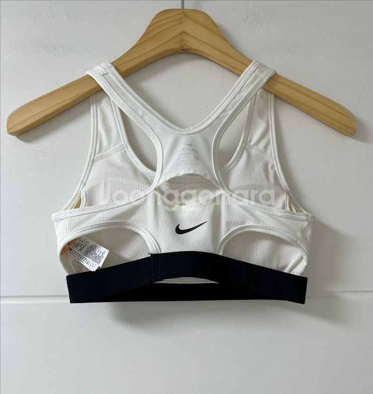 나이키 스포츠 브라탑--1