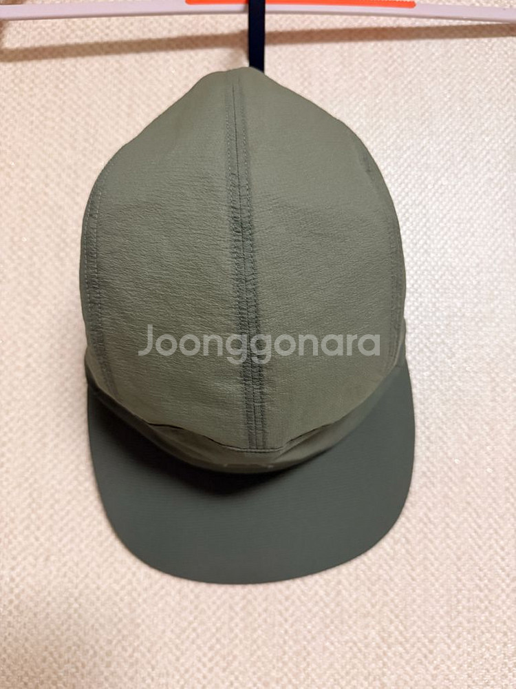 아크테릭스 노반 레귤러 브림햇 s-m 포리지--0