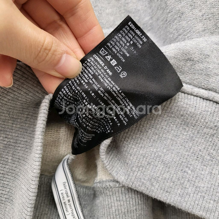 아미 스몰 하트 로고 맨투맨--7