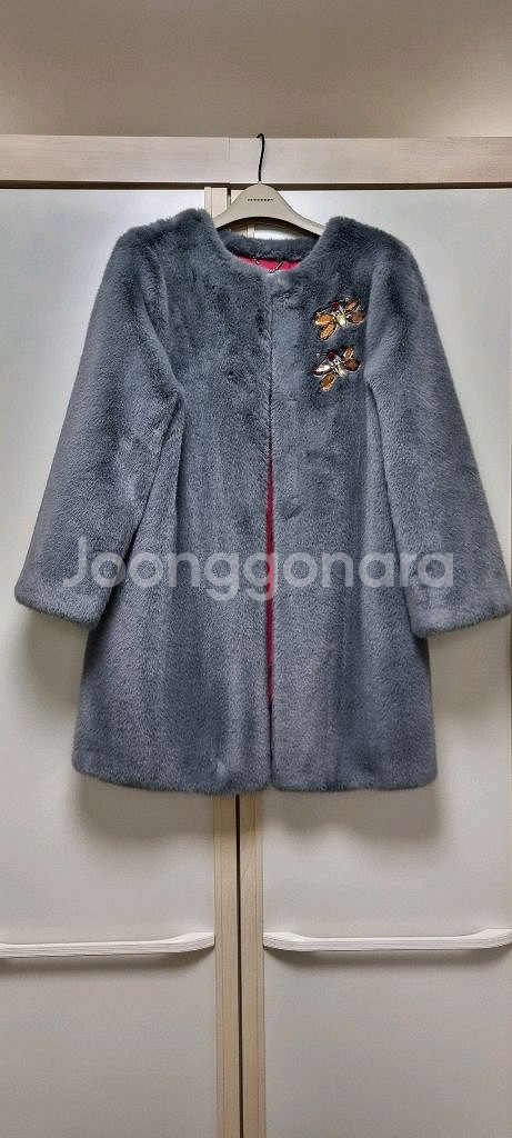 르모티프 퍼 자켓--0