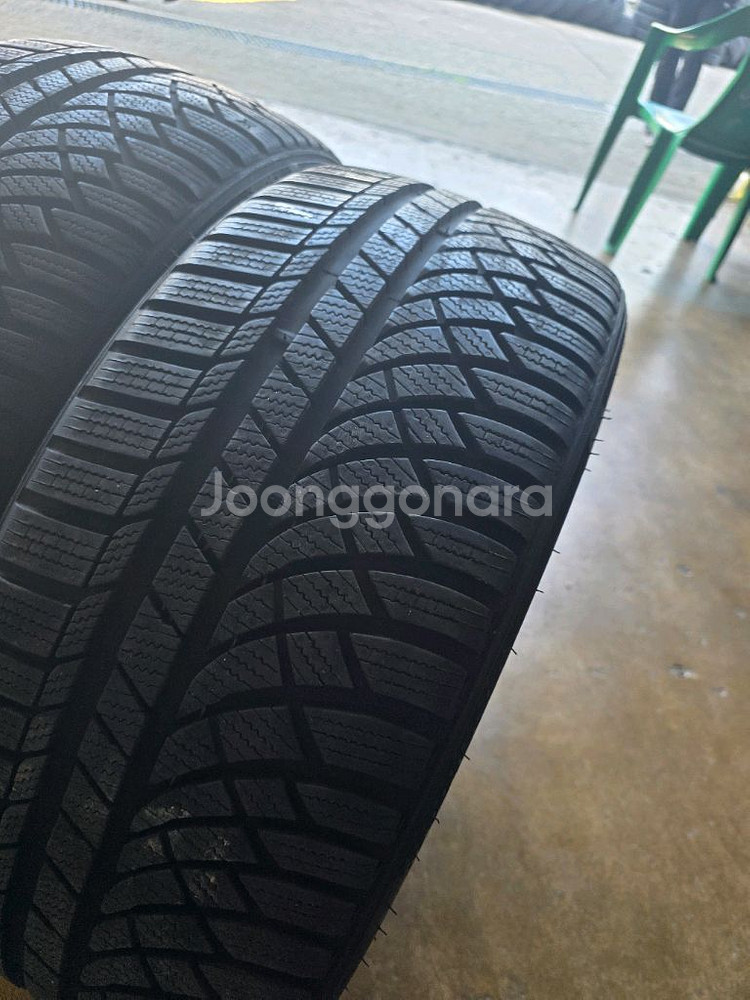 금호 윈터타이어 225/40/R19 윈터크래프트(g70/스팅어)--2