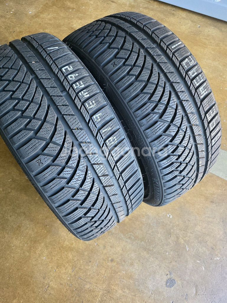 금호 윈터타이어 225/40/R19 윈터크래프트(g70/스팅어)--4