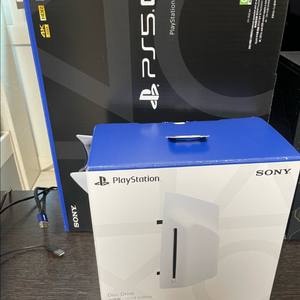 PS5 프로 +디스크드라이브+ssd2테라추가 팝니다