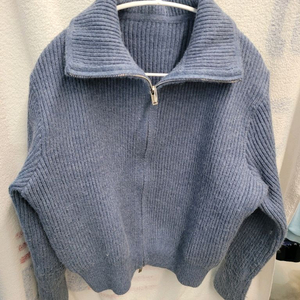 모이티 카라 니트 긴팔 여성 L