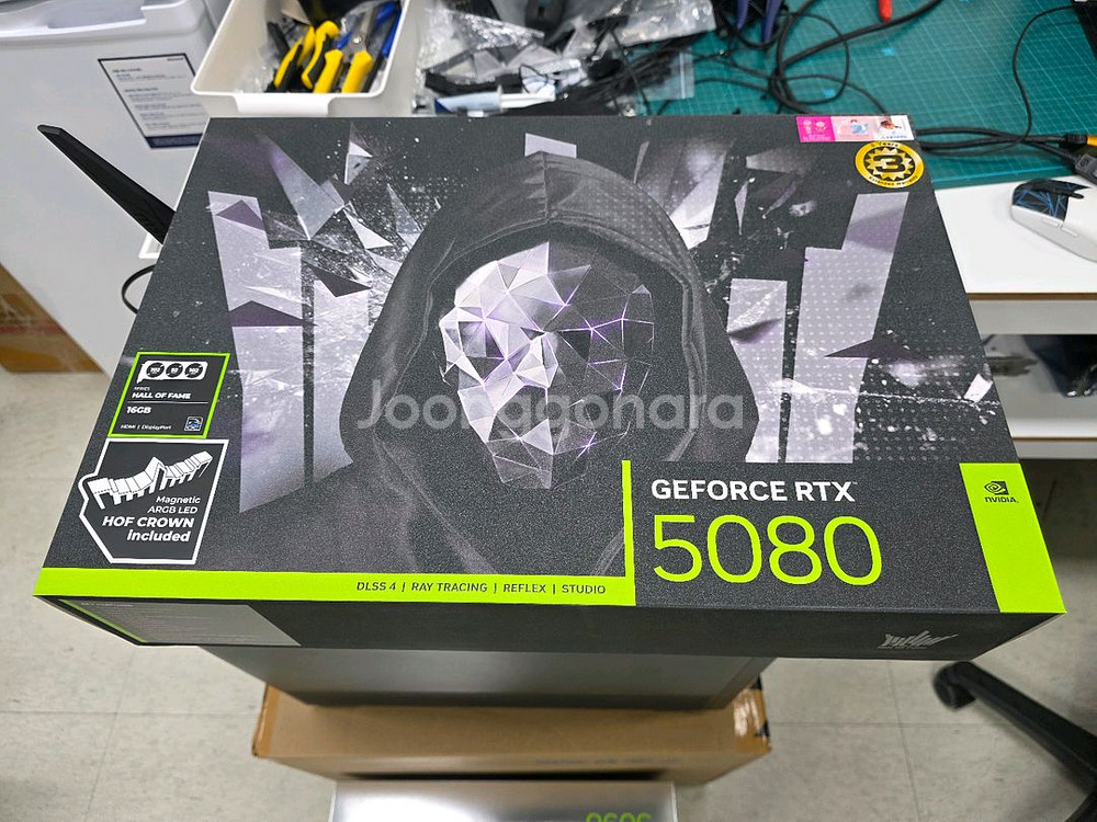 갤럭시 RTX 5080 HOF 팝니다.--0