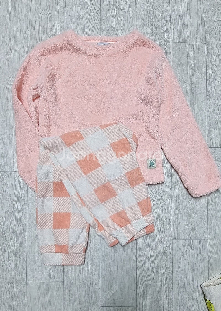 수면잠옷 3벌 일괄판매 사이즈 140 /1학년-2학년 사이즈--1