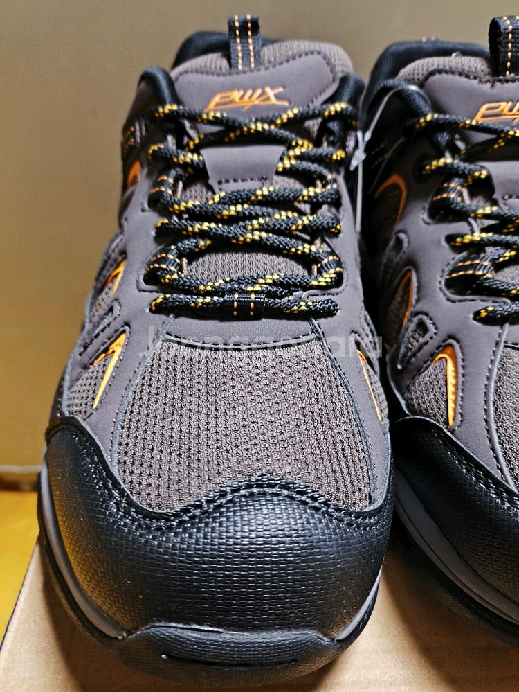 [(새상품)]등산화 프로월드컵270 트레킹화 운동화--5