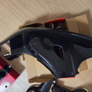 슈퍼커브 110 19년식 부품 카울 짐대 쇼바 판매합니다