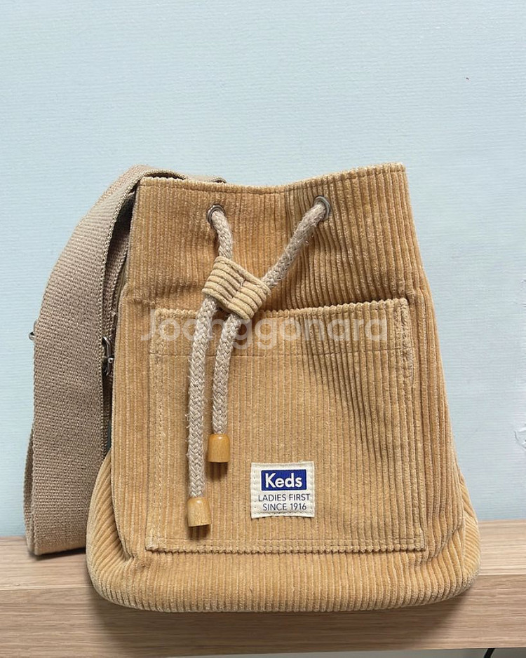 Keds(케즈) 코듀로이 버킷백--2