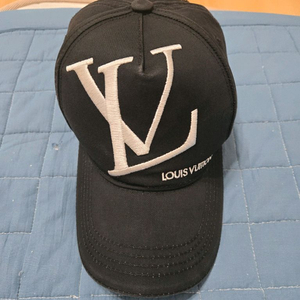 루이비통 LV 로고 캡