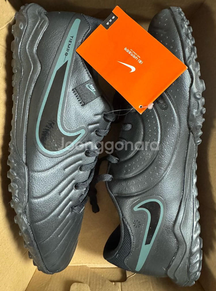 [265 270 275] 나이키 티엠포 레전드10 아카데미 TF 풋살화--9