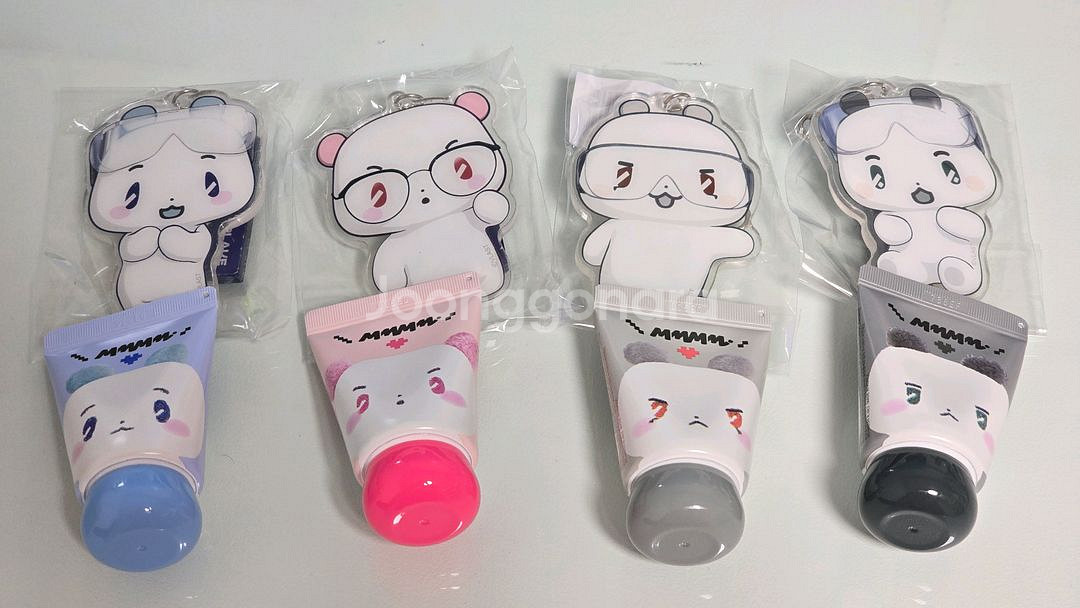 플레이브 므메미무 메디힐 거울 키링 +핸드크림 (몌무, 미므, 므모, 먀미)--0