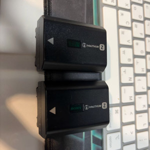 소니 NP-FZ100 배터리 새상품 팝니다