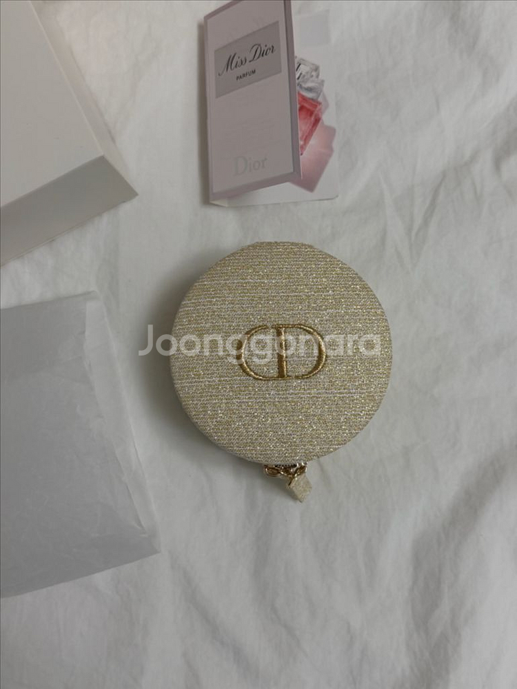 디올 홀리데이 파우치--1