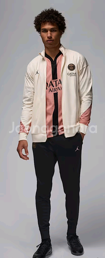 [정품 새제품] 나이키 조던 남성 트레이닝 상하의세트--1