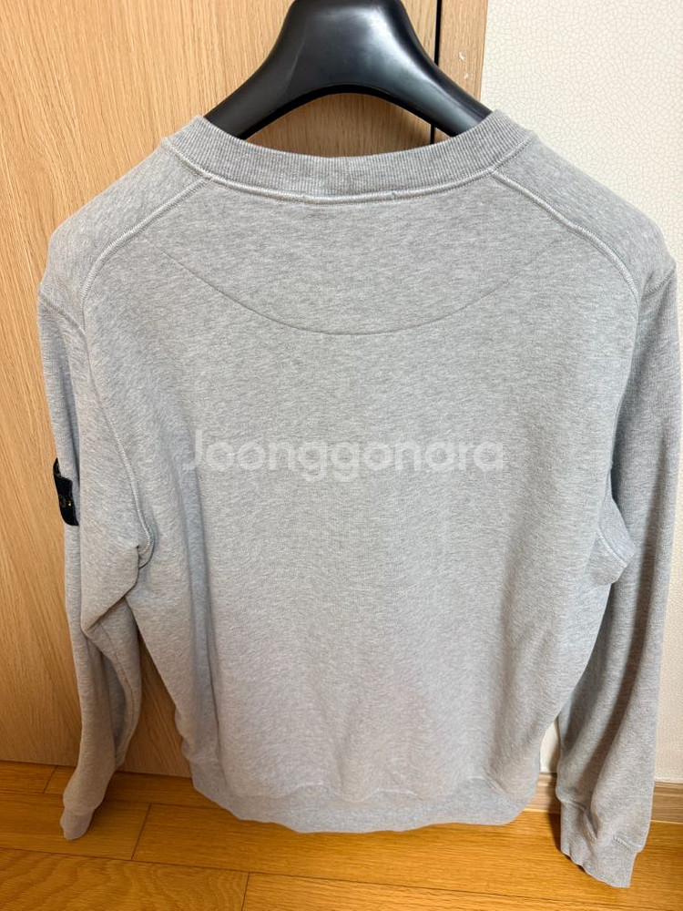 스톤아일랜드 맨투맨 회색 XL 팝니다--3