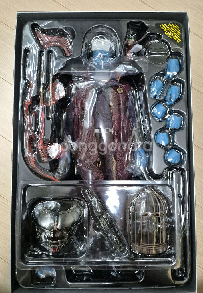 핫토이 욘두 디럭스 새상품 팝니다--0