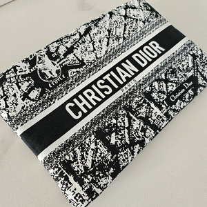 크리스찬 디올 뷰티 플랑드파리 파우치 클러치 백