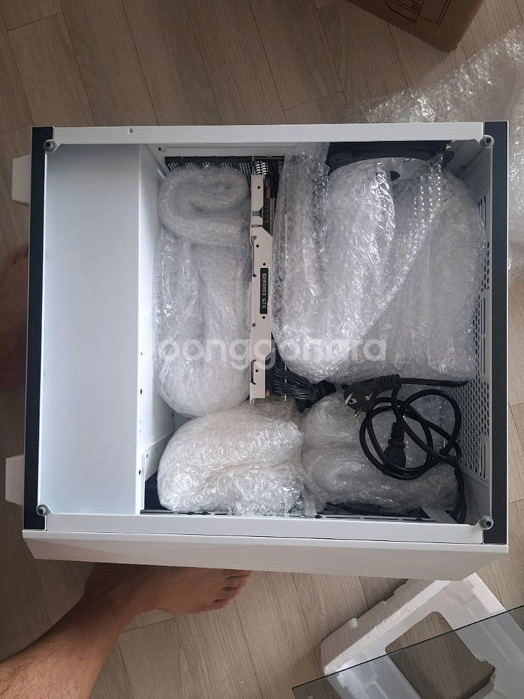 컴퓨터 본체 삽니다 ㅡ 내용필독--0