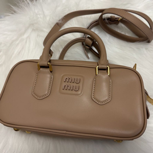 아르카디 베이지