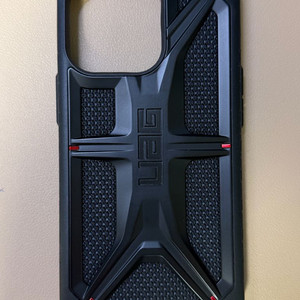 UAG 아이폰13프로 모나크 케블라 범퍼 케이스 판매