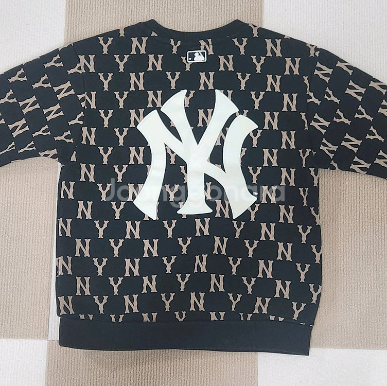 MLB NY 양키스 맨투맨 130--5