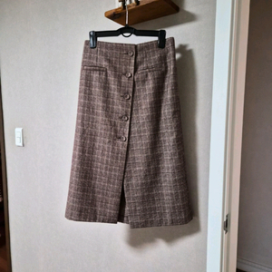 체크 패턴 스커트