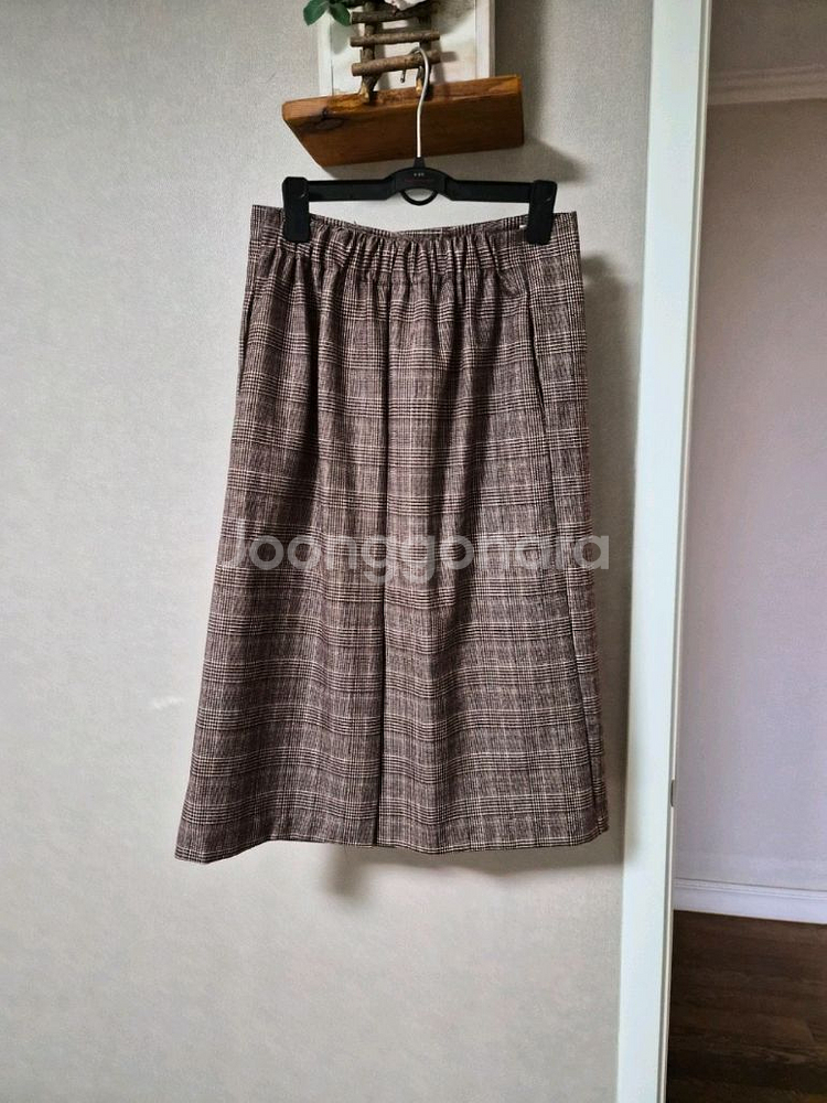 체크 패턴 스커트--2
