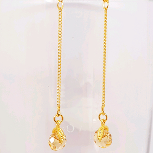 크리스탈 롱체인 침형 귀걸이