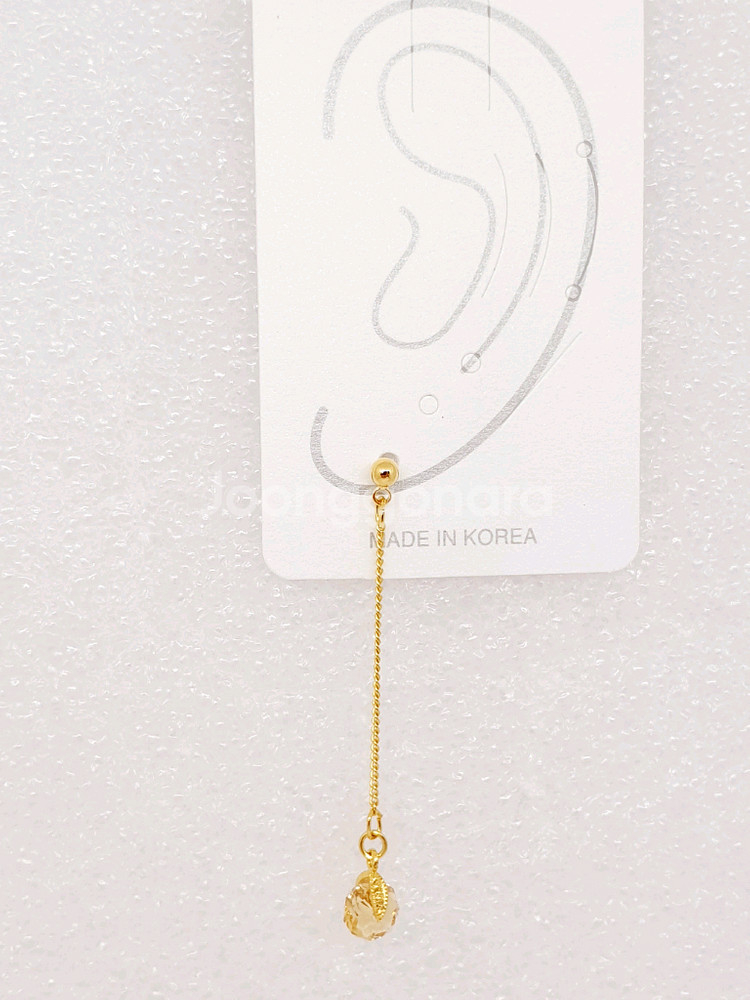 크리스탈 롱체인 침형 귀걸이--2