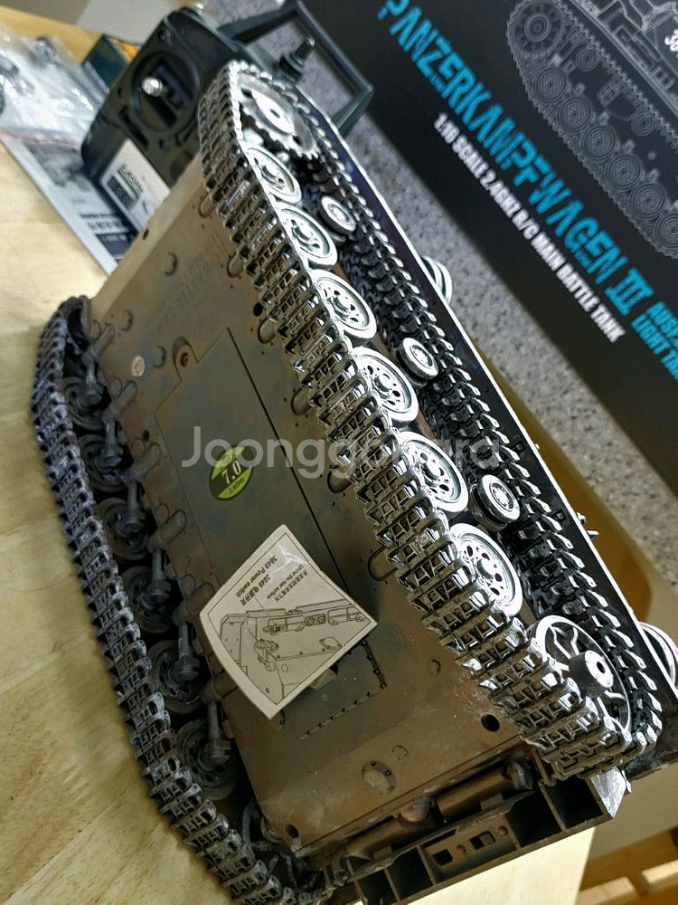 각종교신가능1:16헝롱RC카탱크2WW독일3호전차도색작(겨울전쟁)헤이리영웅--4